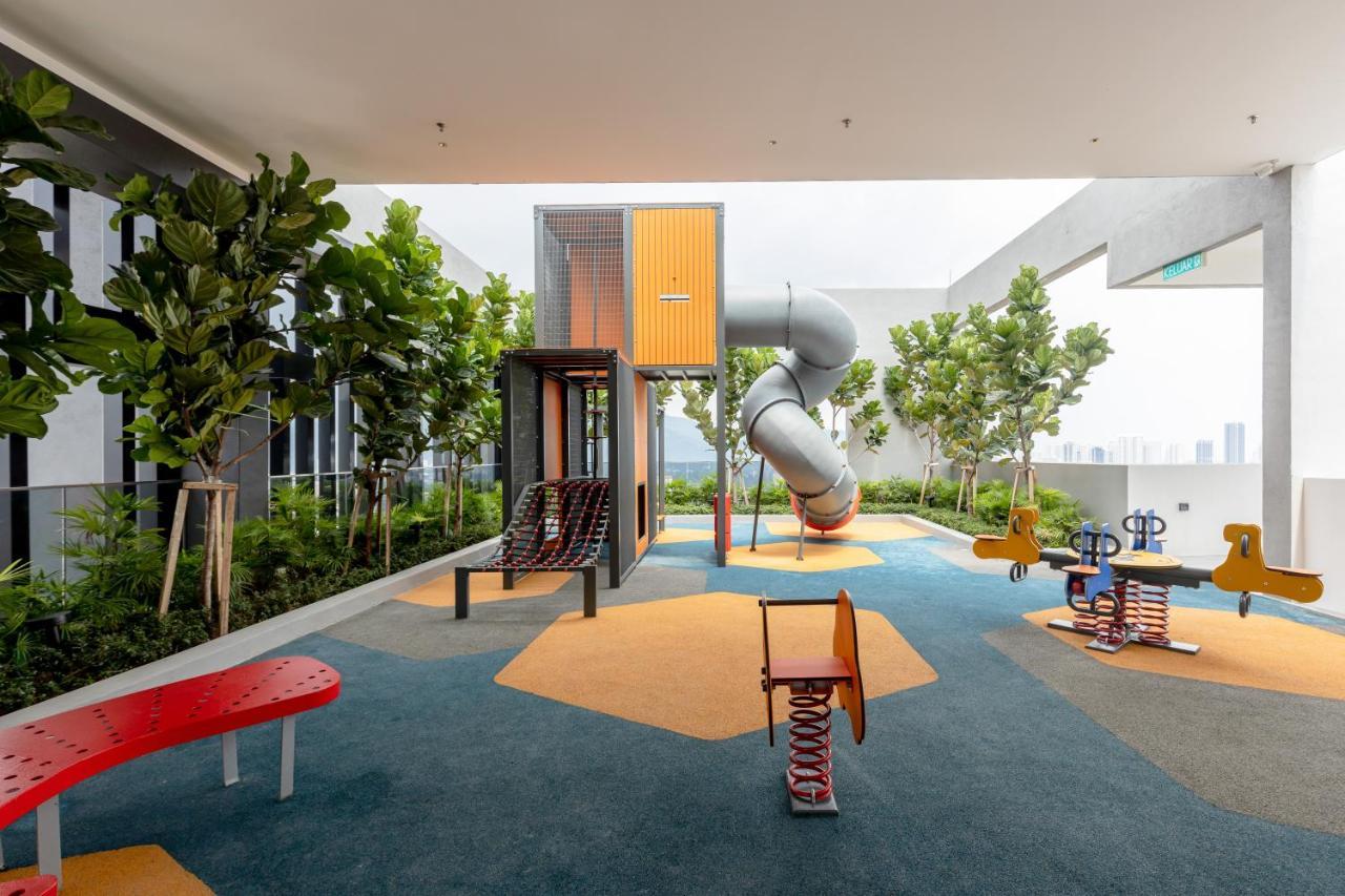 Beacon Executive Suite Penang George Town Esterno foto