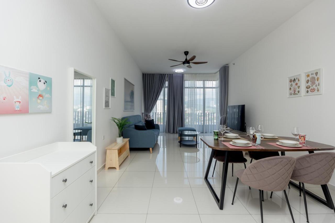 Beacon Executive Suite Penang George Town Esterno foto