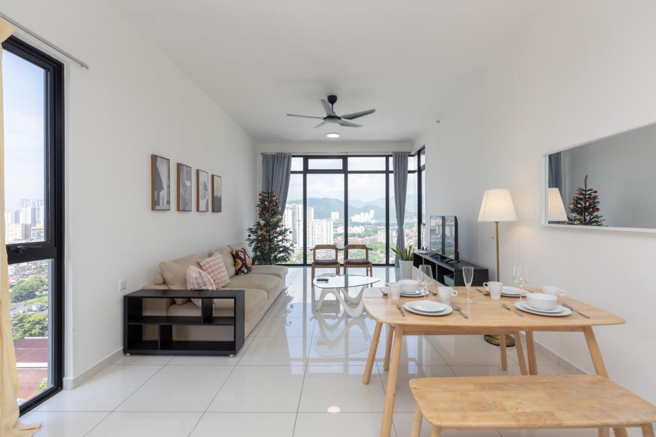 Beacon Executive Suite Penang George Town Esterno foto
